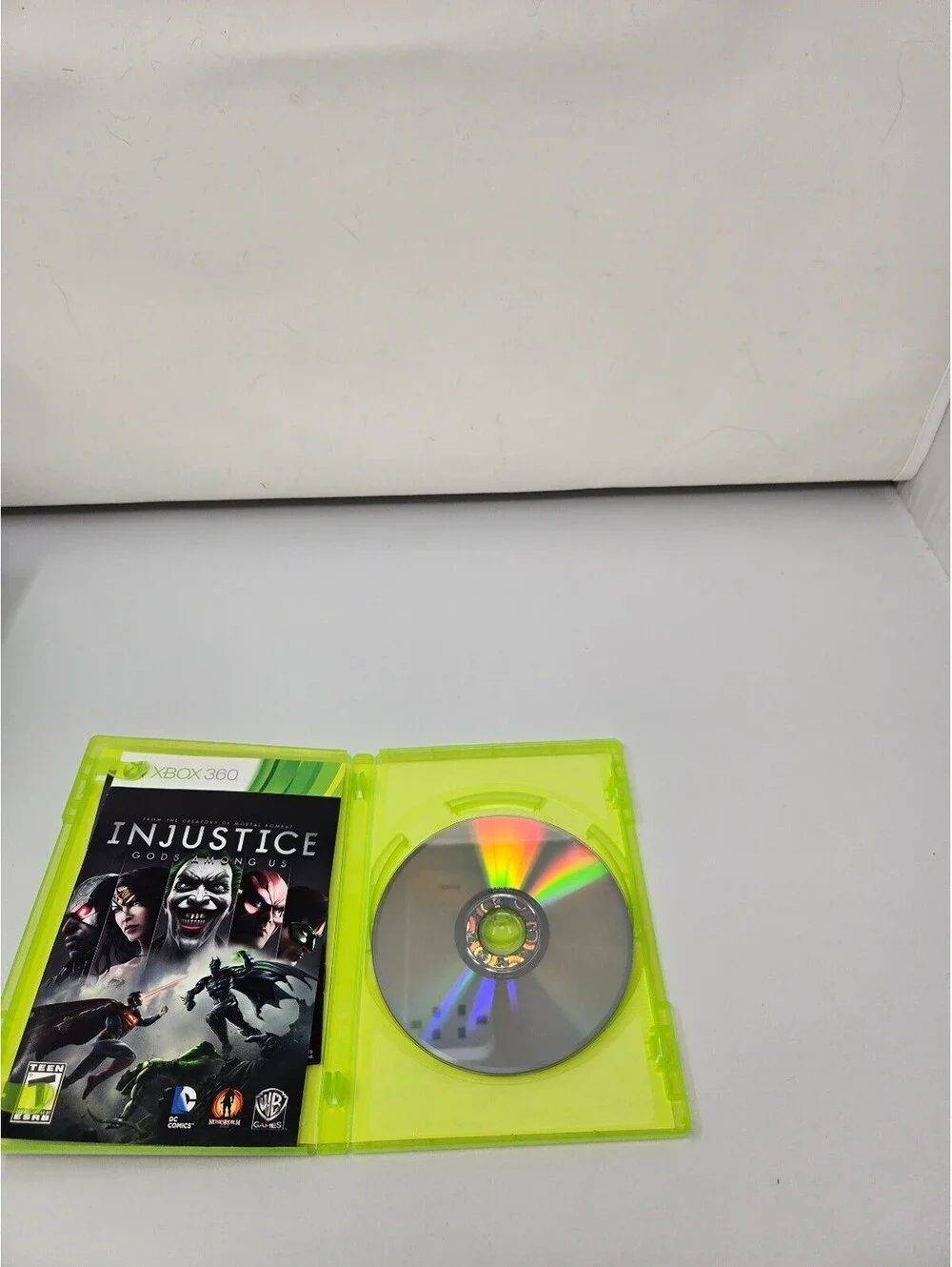 Injustice: Gods Among Us (Xbox 360, 2013) Standard Edition CIB